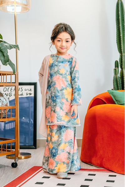  Ameena Kurung Mini in Green